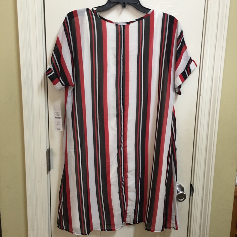 Striped dress new with tags - Picture 7 of 7